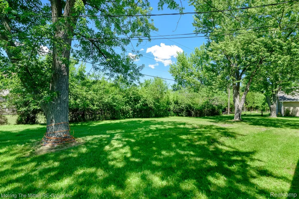 23735 W Newell Circle Farmington Hills City MI 48336