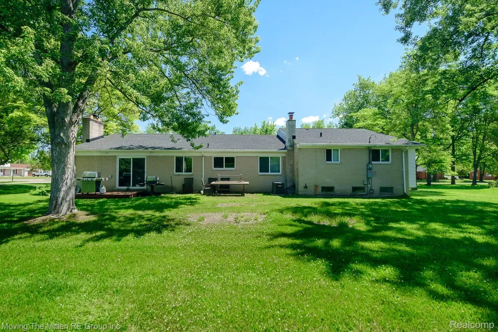 23735 W Newell Circle Farmington Hills City MI 48336