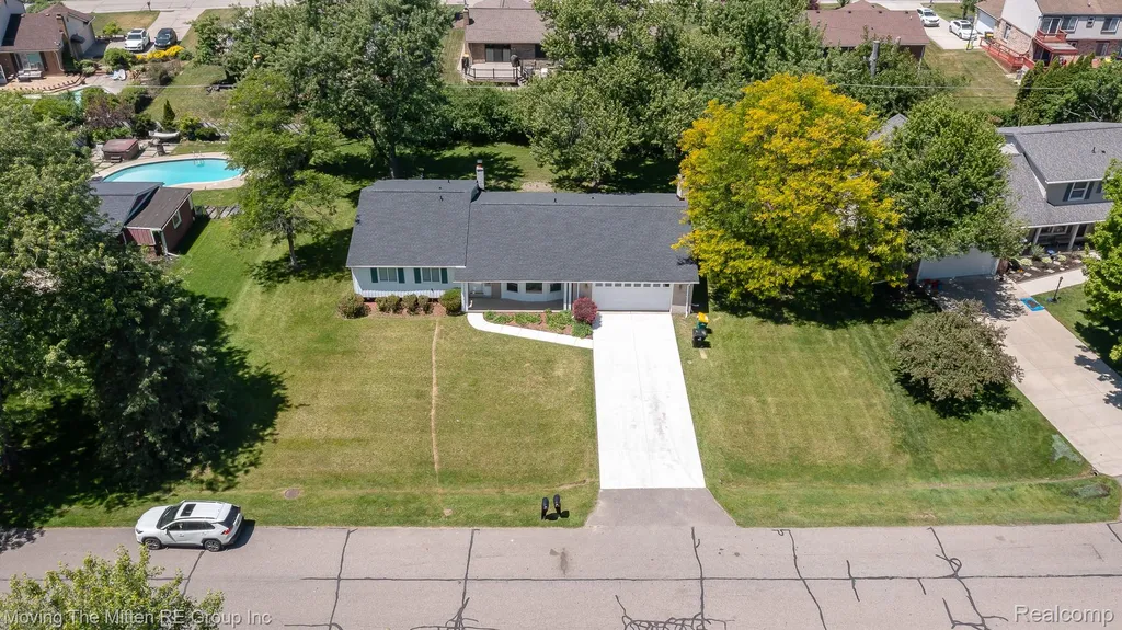 23735 W Newell Circle Farmington Hills City MI 48336