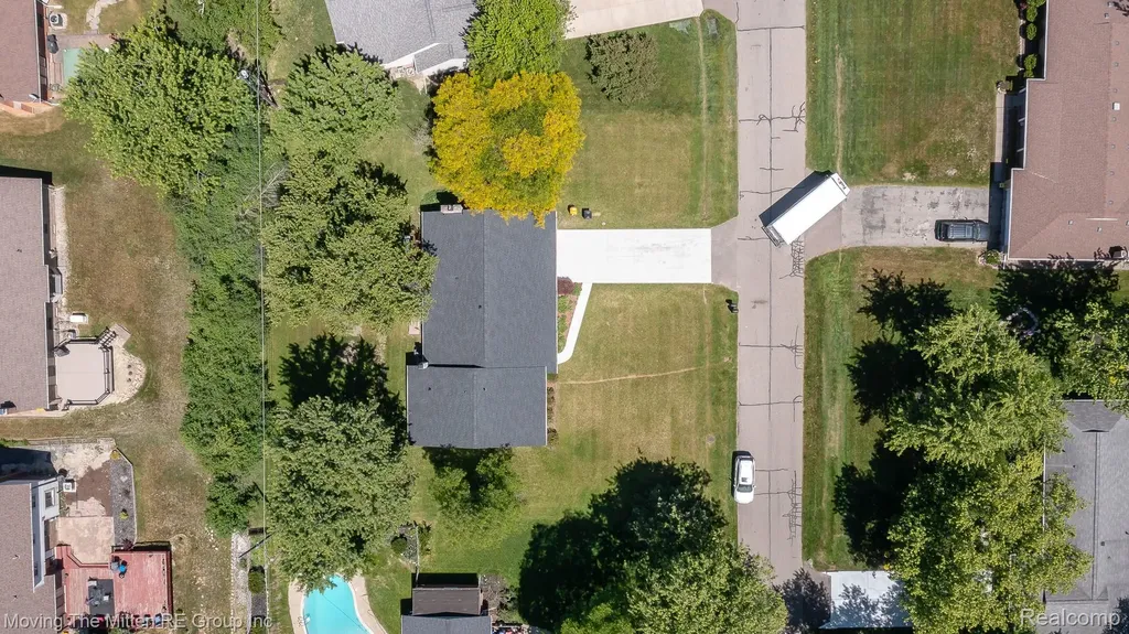 23735 W Newell Circle Farmington Hills City MI 48336