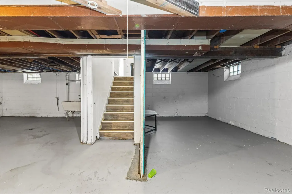 12510 Duchess Street Detroit City MI 48224