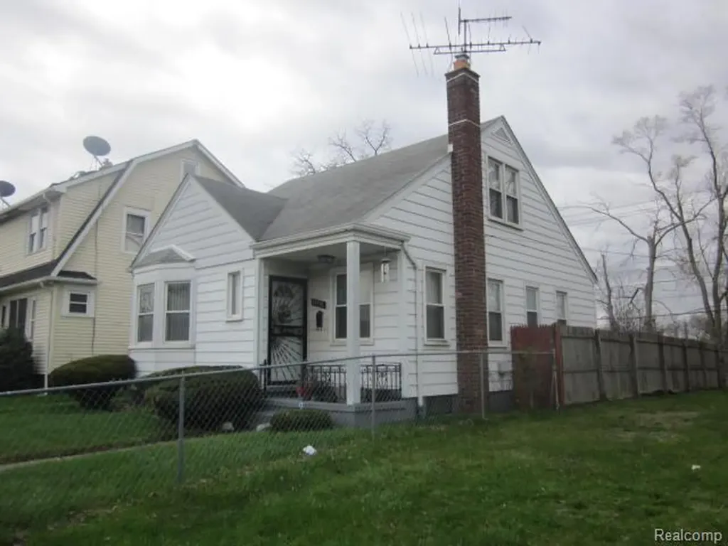 19151 Rowe Street Detroit City MI 48205