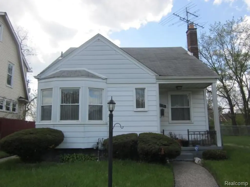 19151 Rowe Street Detroit City MI 48205