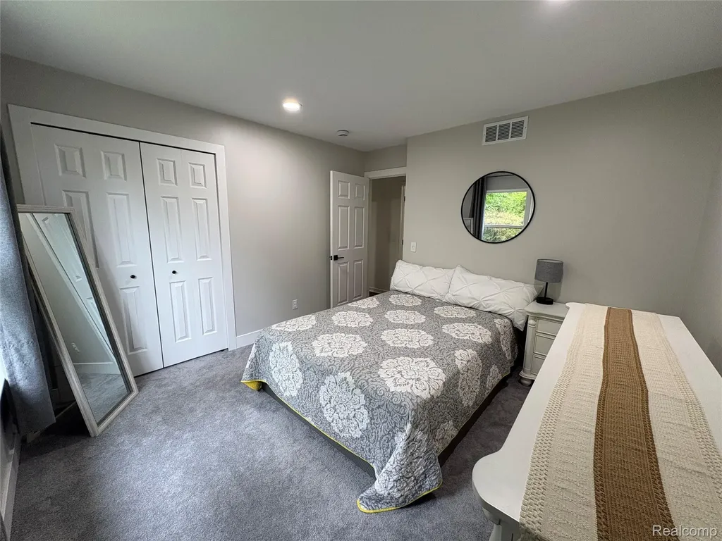 860 N Sashabaw Road Brandon Charter Township MI 48462