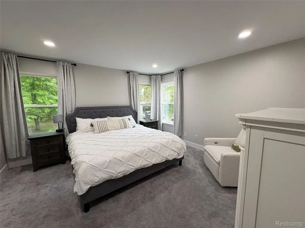 860 N Sashabaw Road Brandon Charter Township MI 48462