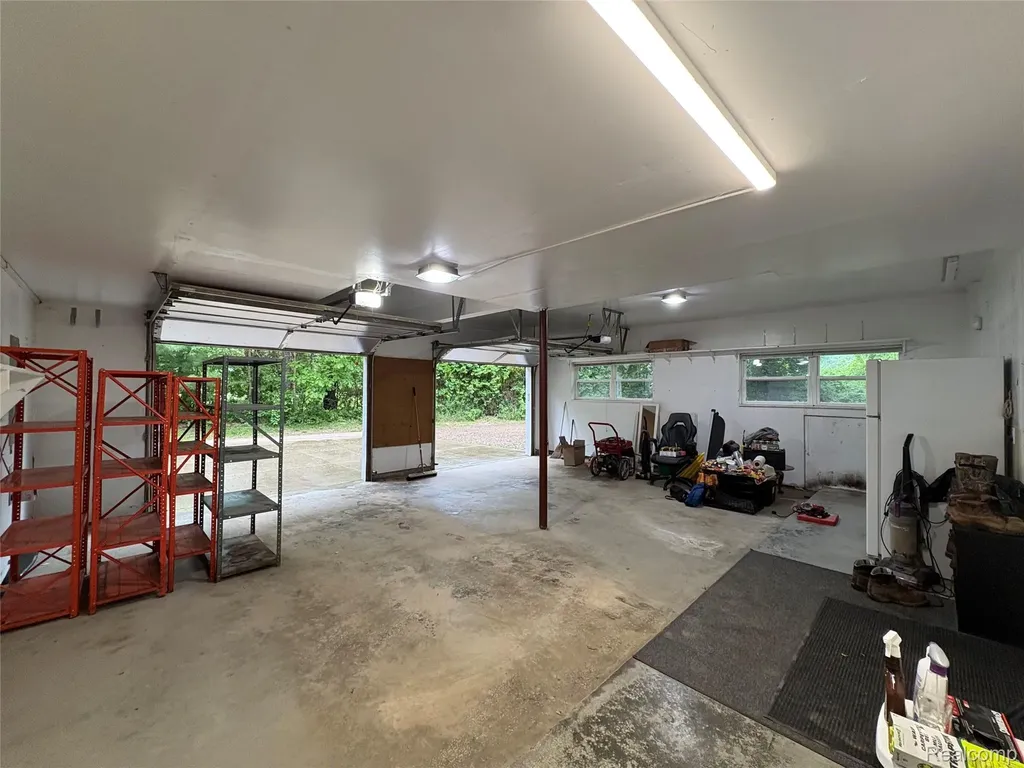 860 N Sashabaw Road Brandon Charter Township MI 48462