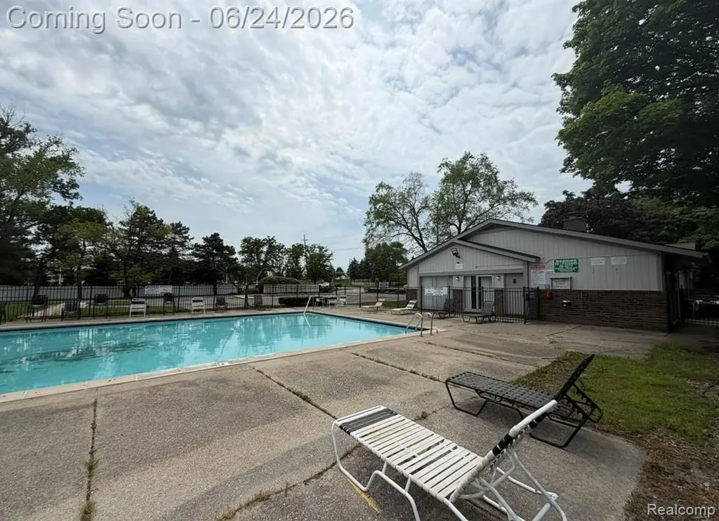 2092 Orchard Crest Street Shelby Charter Township MI 48317