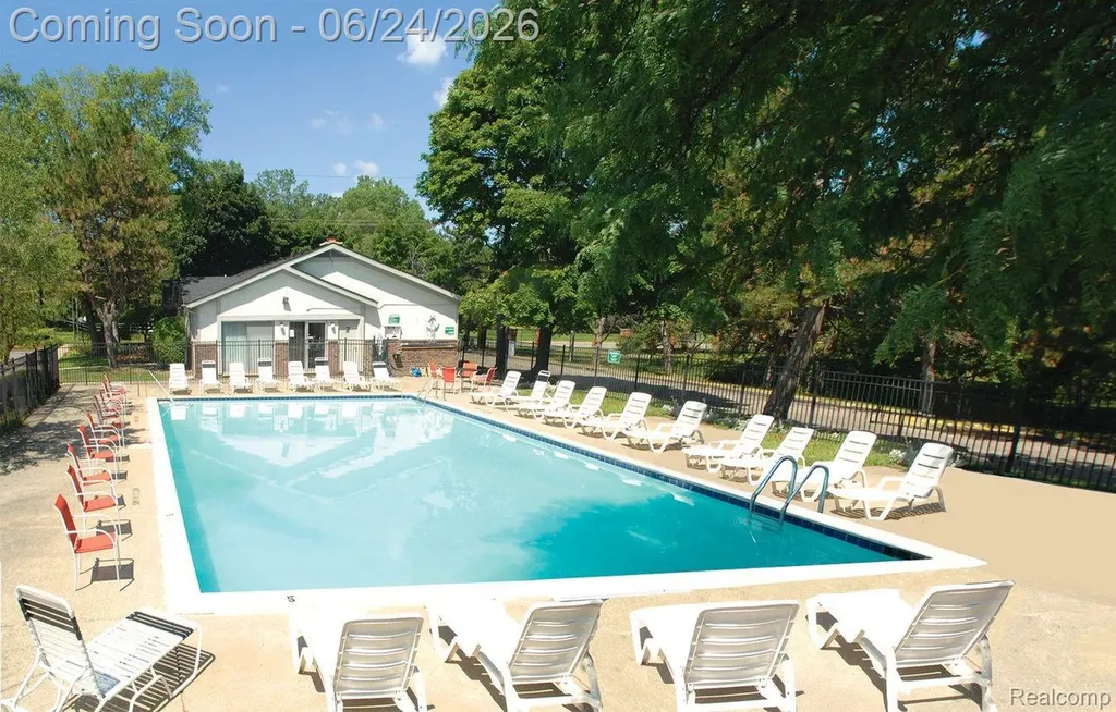 2092 Orchard Crest Street Shelby Charter Township MI 48317