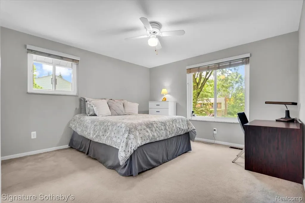 2538 Red Fox Trail Drive Troy City MI 48098
