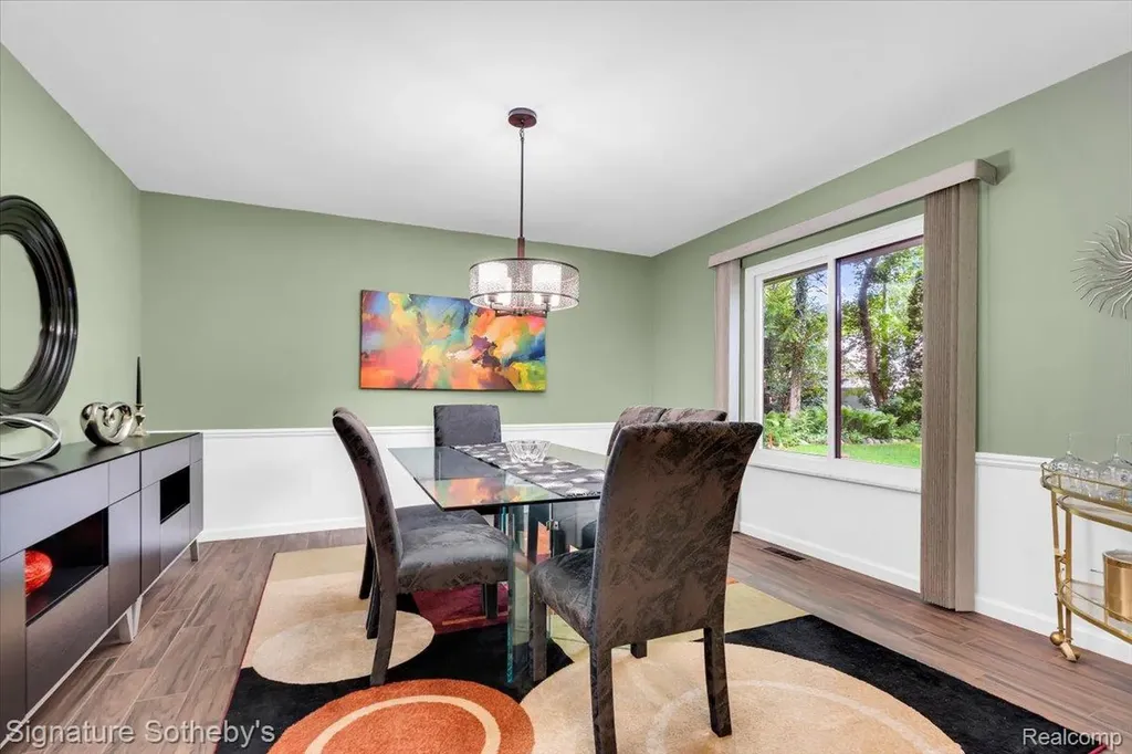 2538 Red Fox Trail Drive Troy City MI 48098