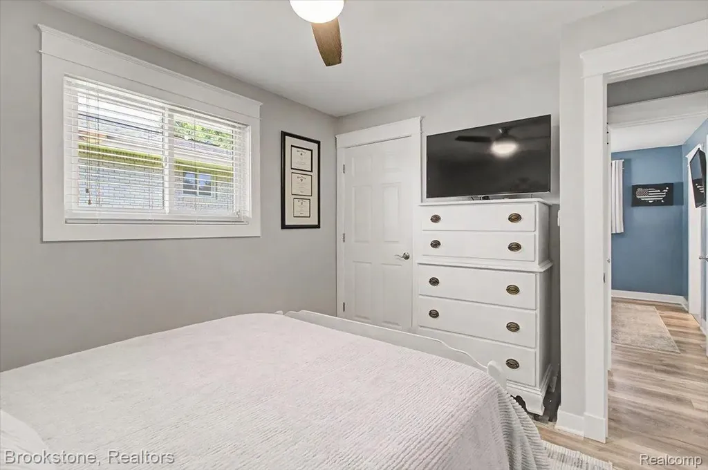 3378 Kingsway Drive Highland Charter Township MI 48356