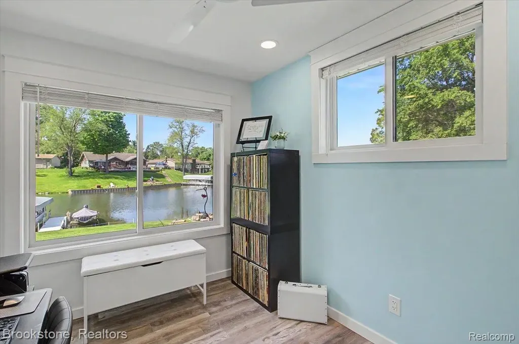 3378 Kingsway Drive Highland Charter Township MI 48356
