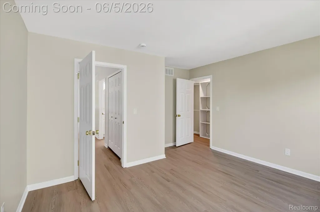 3901 Highlander Way W Pittsfield Charter Township MI 48108