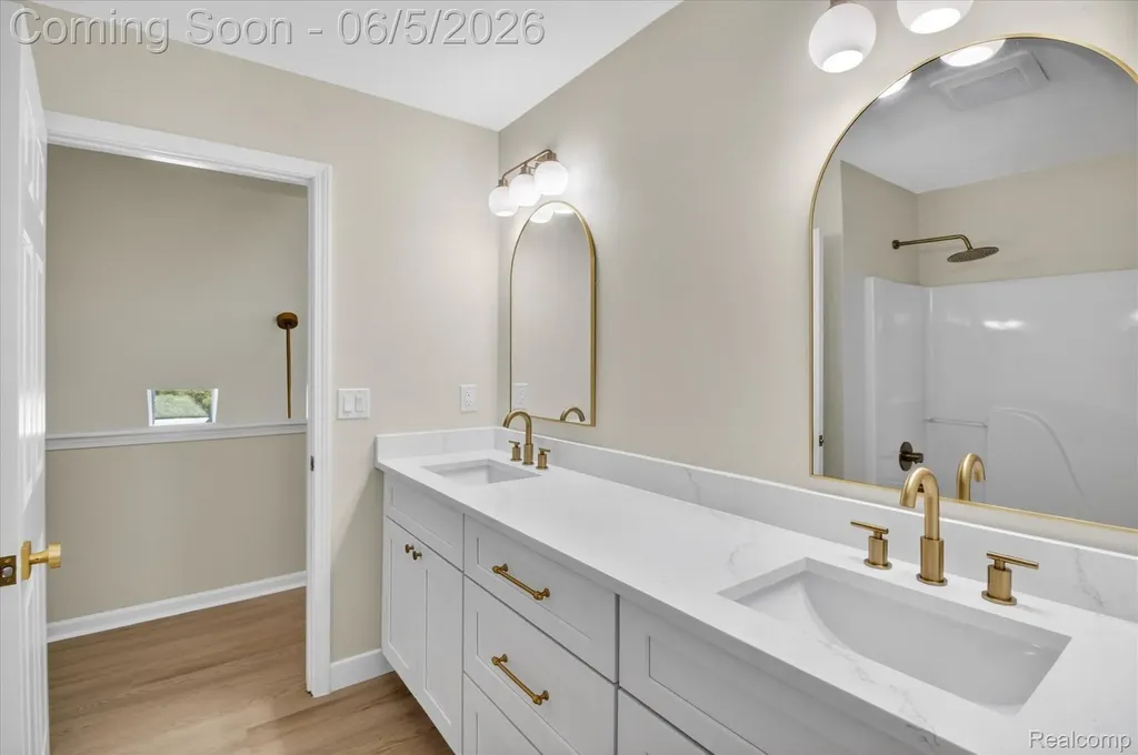 3901 Highlander Way W Pittsfield Charter Township MI 48108