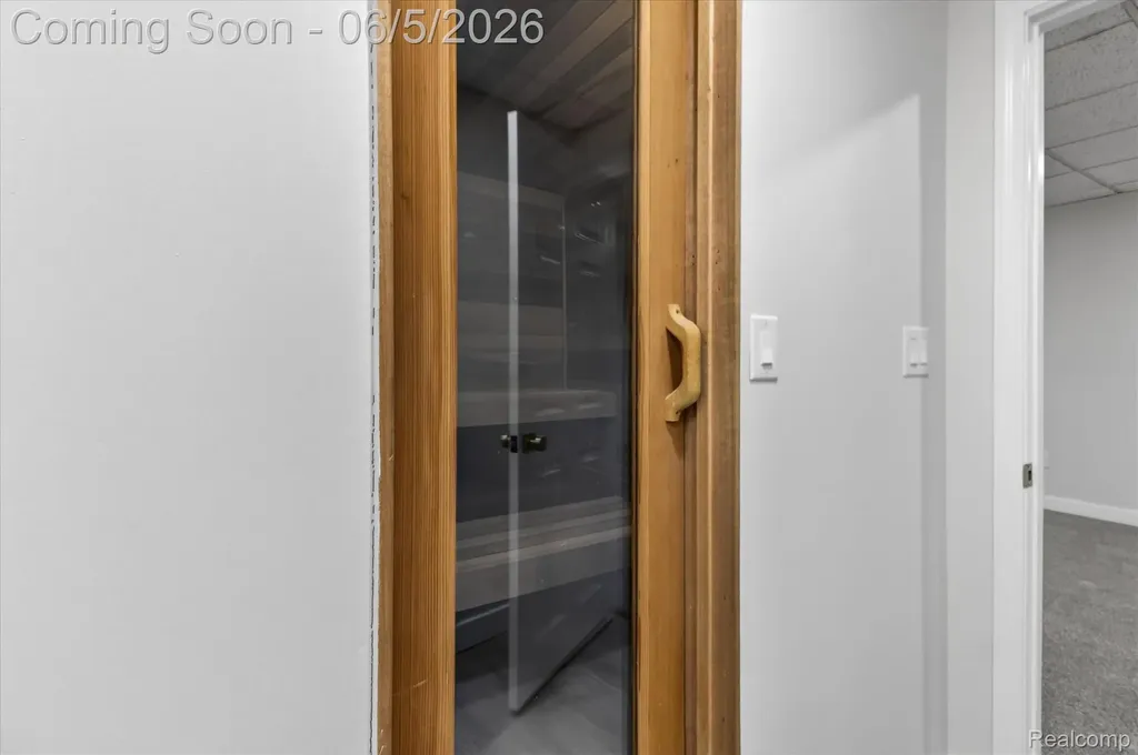 3901 Highlander Way W Pittsfield Charter Township MI 48108