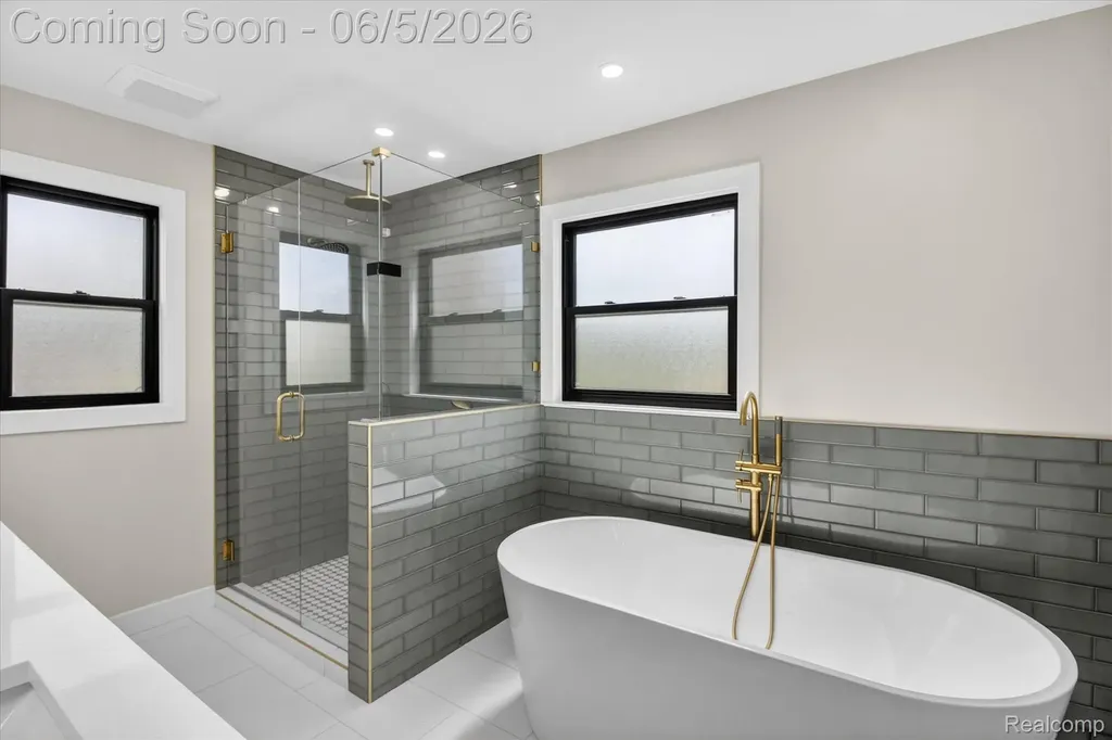 3901 Highlander Way W Pittsfield Charter Township MI 48108
