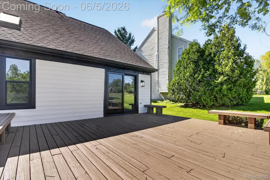 3901 Highlander Way W Pittsfield Charter Township MI 48108