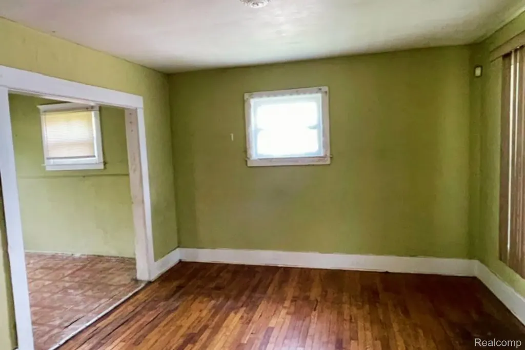 8091 Kenney Street Detroit City MI 48234