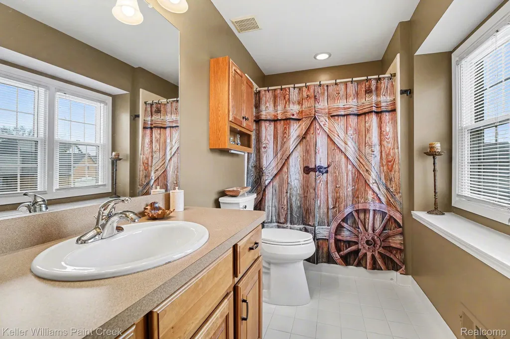 63 Burniah Lane Orion Charter Township MI 48362