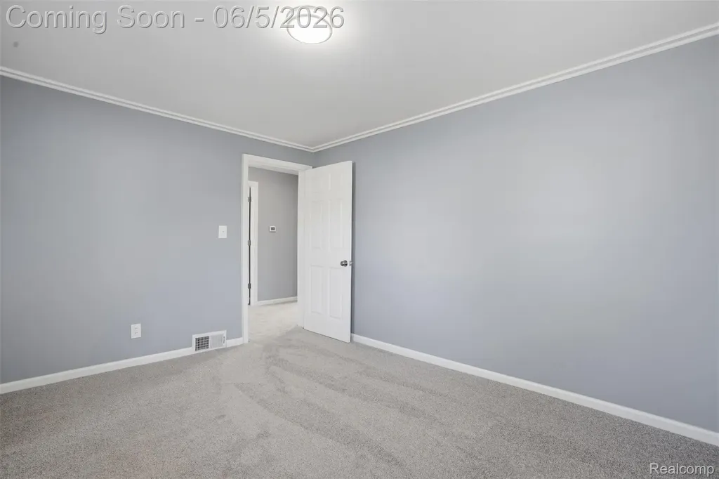 13181 Peach Street Southgate City MI 48195