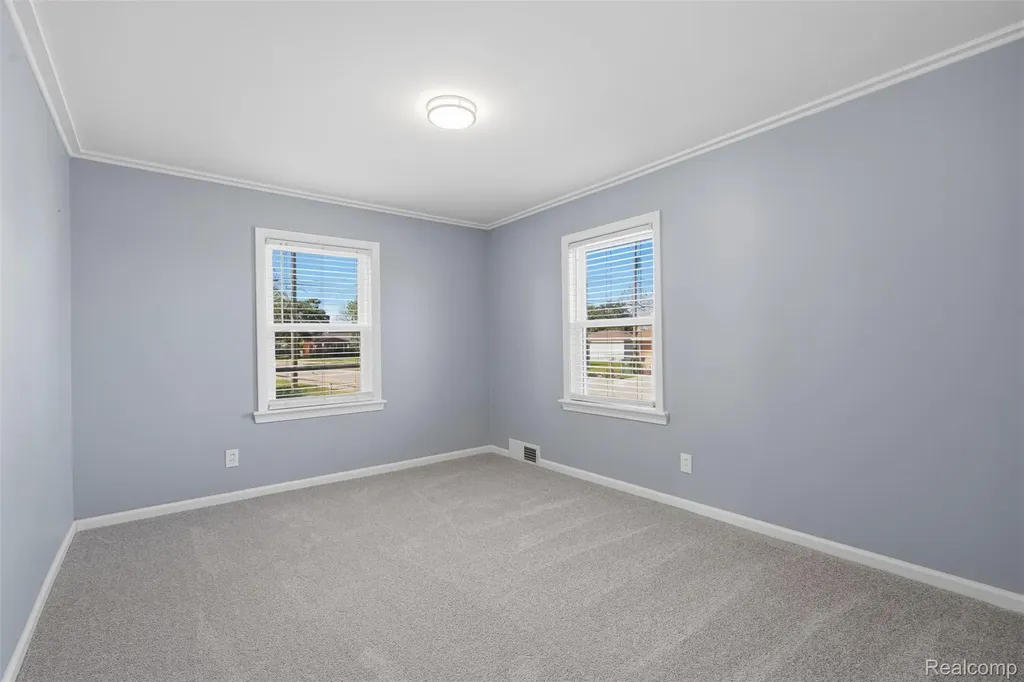 13181 Peach Street Southgate City MI 48195