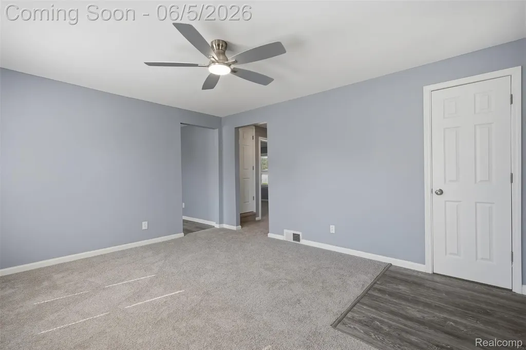 13181 Peach Street Southgate City MI 48195
