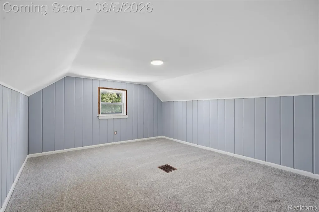 13181 Peach Street Southgate City MI 48195