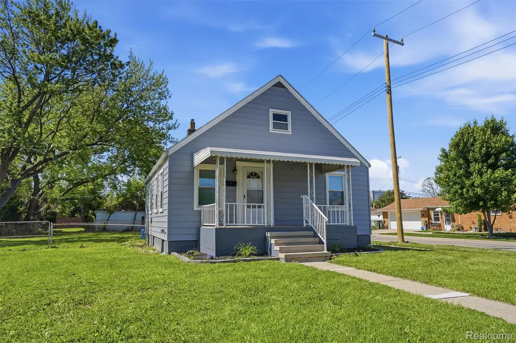 13181 Peach Street Southgate City MI 48195