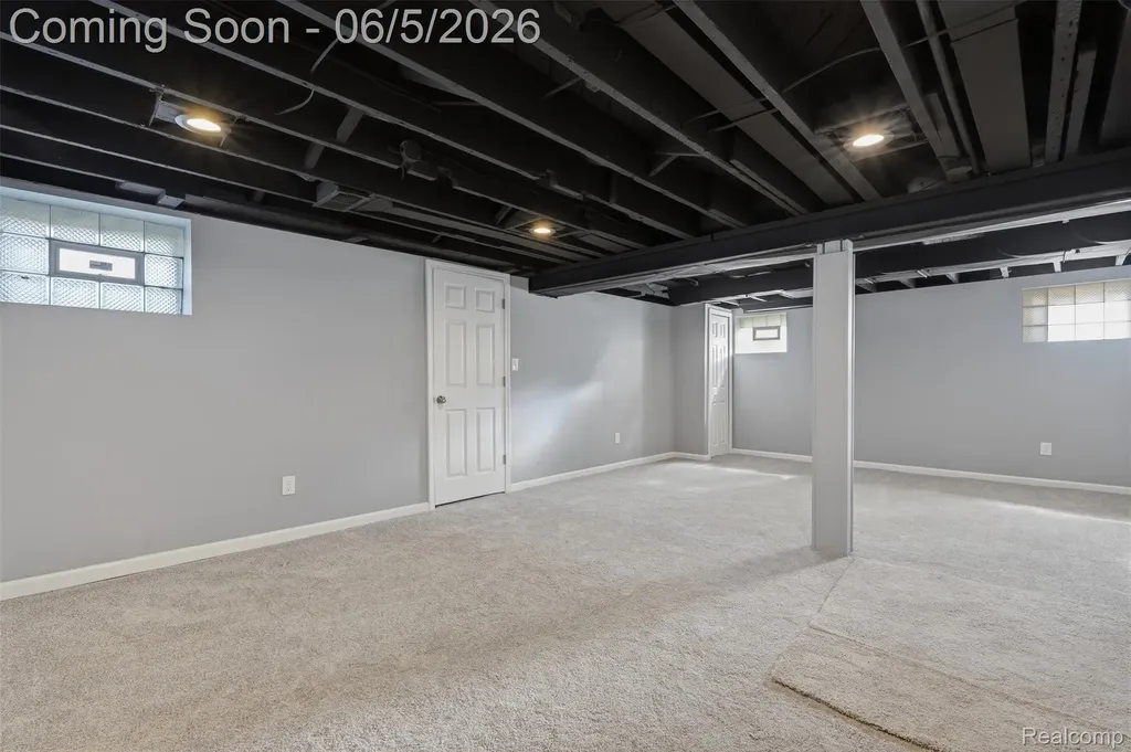 13181 Peach Street Southgate City MI 48195
