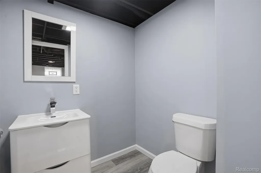 13181 Peach Street Southgate City MI 48195
