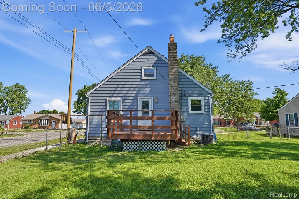 13181 Peach Street Southgate City MI 48195