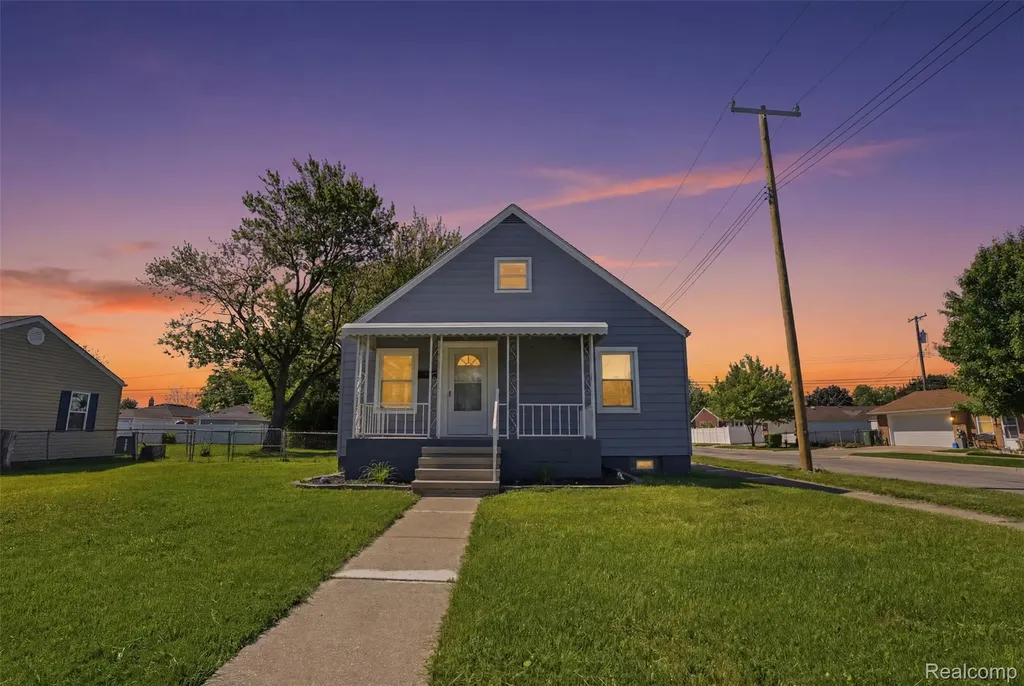 13181 Peach Street Southgate City MI 48195