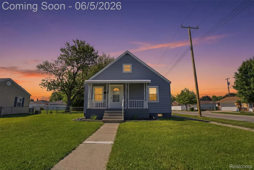 13181 Peach Street Southgate City MI 48195