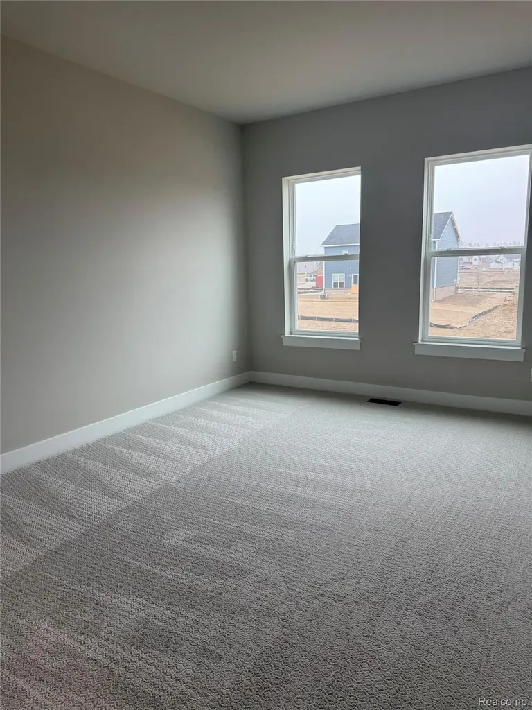 2417 Provencal Drive Commerce Charter Township MI 48382