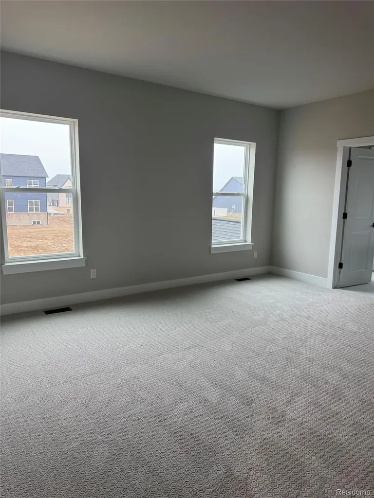 2417 Provencal Drive Commerce Charter Township MI 48382