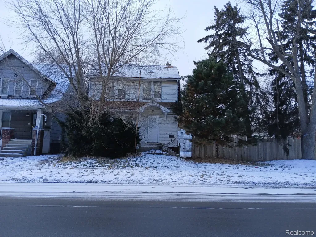 17435 Waltham Street Detroit City MI 48205