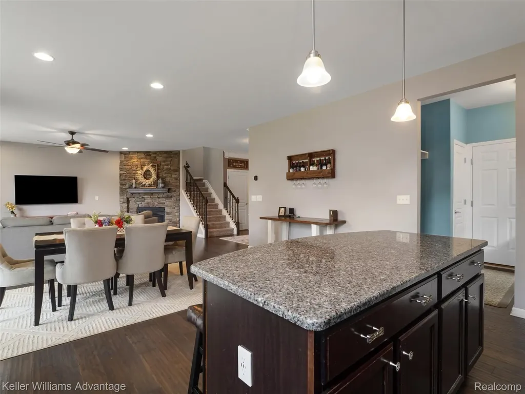 6121 Braemore Court Canton Charter Township MI 48187