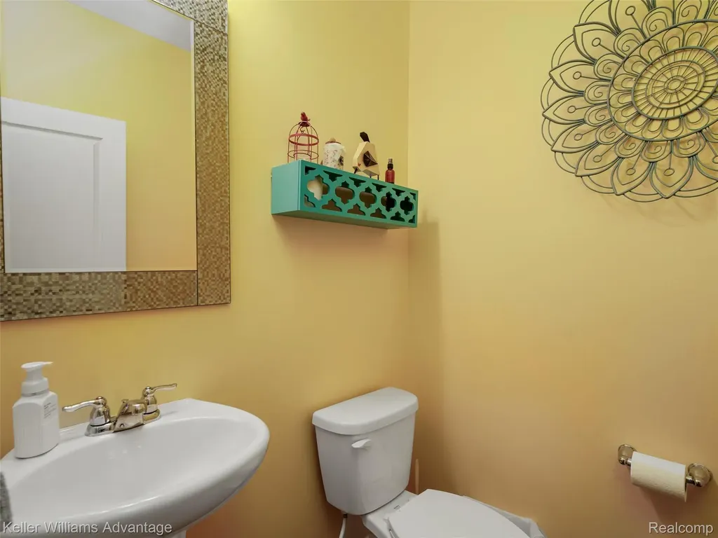 6121 Braemore Court Canton Charter Township MI 48187