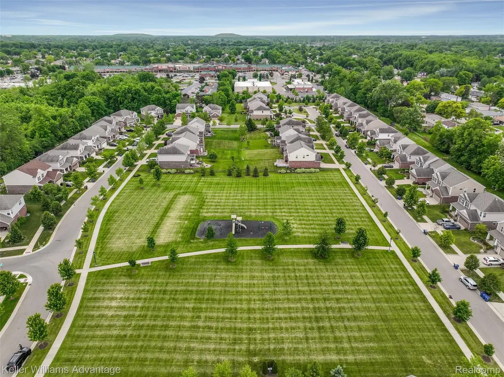 6121 Braemore Court Canton Charter Township MI 48187