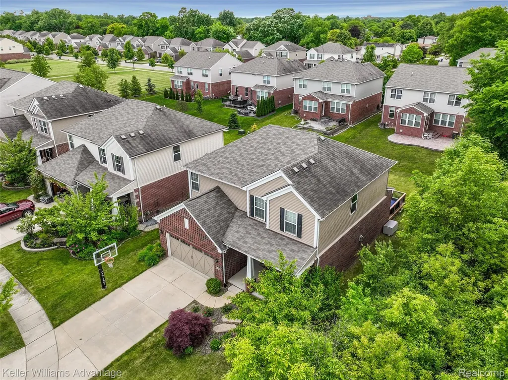 6121 Braemore Court Canton Charter Township MI 48187