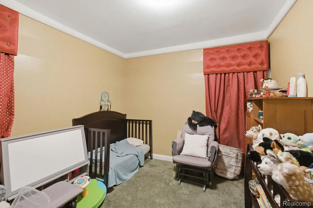 8749 Pacton Drive Shelby Charter Township MI 48317