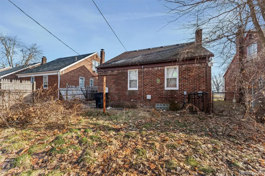 20211 Ashton Avenue Detroit City MI 48219
