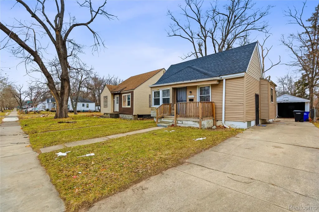 17142 Pembroke Avenue Detroit City MI 48235