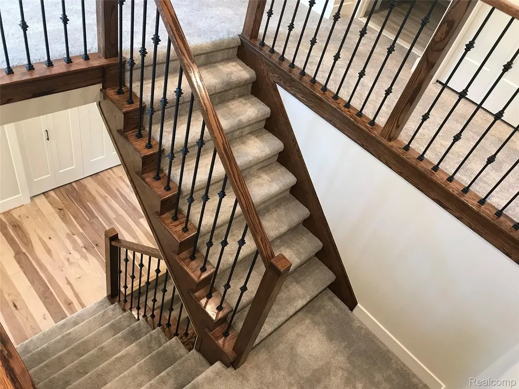 1752 Milford Heights Milford Charter Township MI 48381