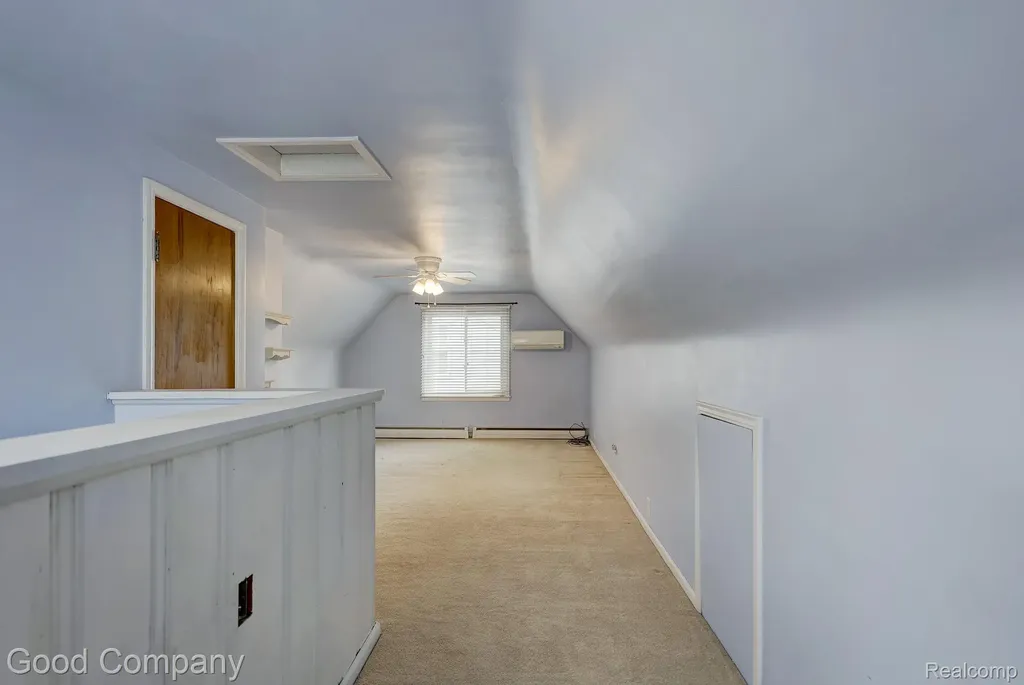 2011 Harwood Avenue Royal Oak City MI 48067