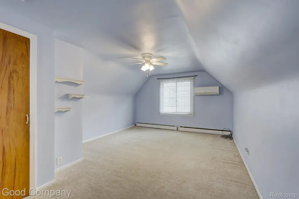 2011 Harwood Avenue Royal Oak City MI 48067