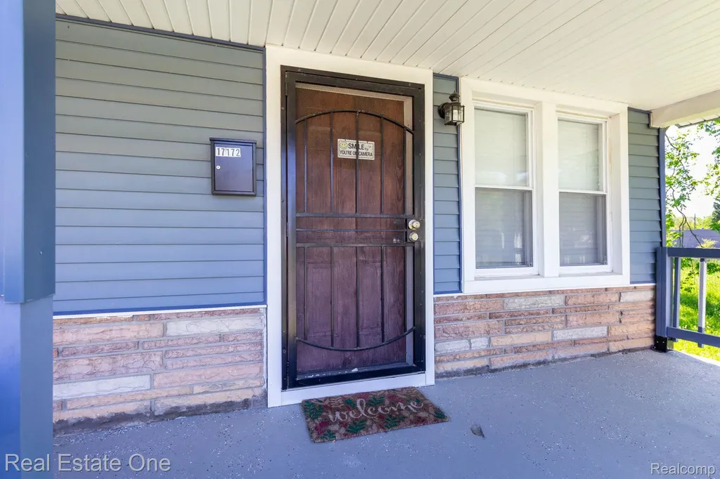 17172 Waltham Street Detroit City MI 48205