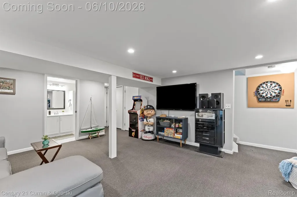 39734 Scottsdale Drive Canton Charter Township MI 48188