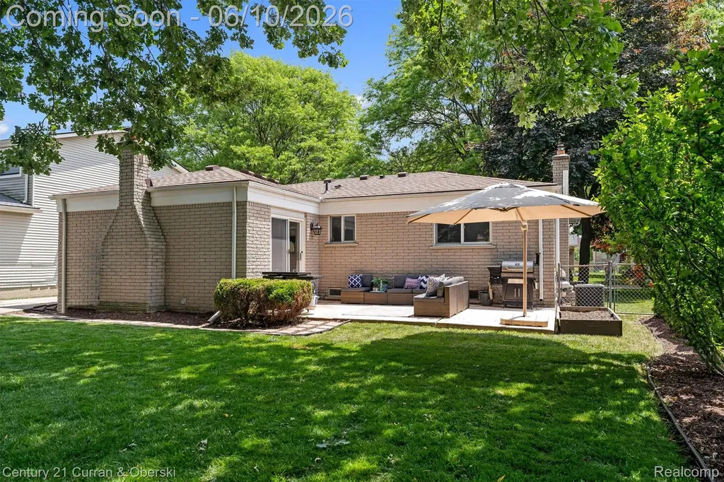 39734 Scottsdale Drive Canton Charter Township MI 48188