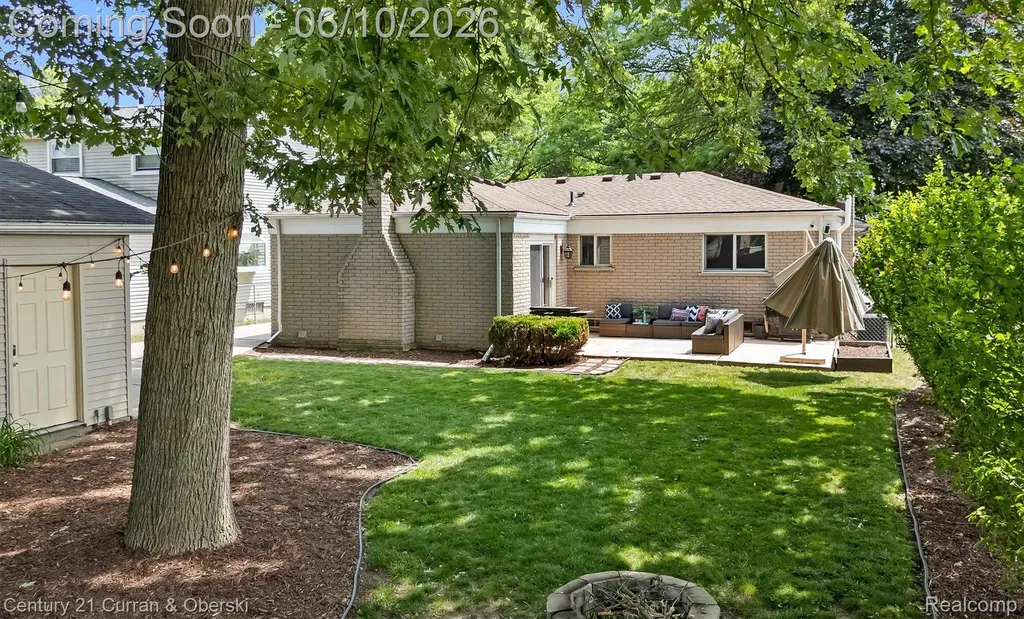 39734 Scottsdale Drive Canton Charter Township MI 48188